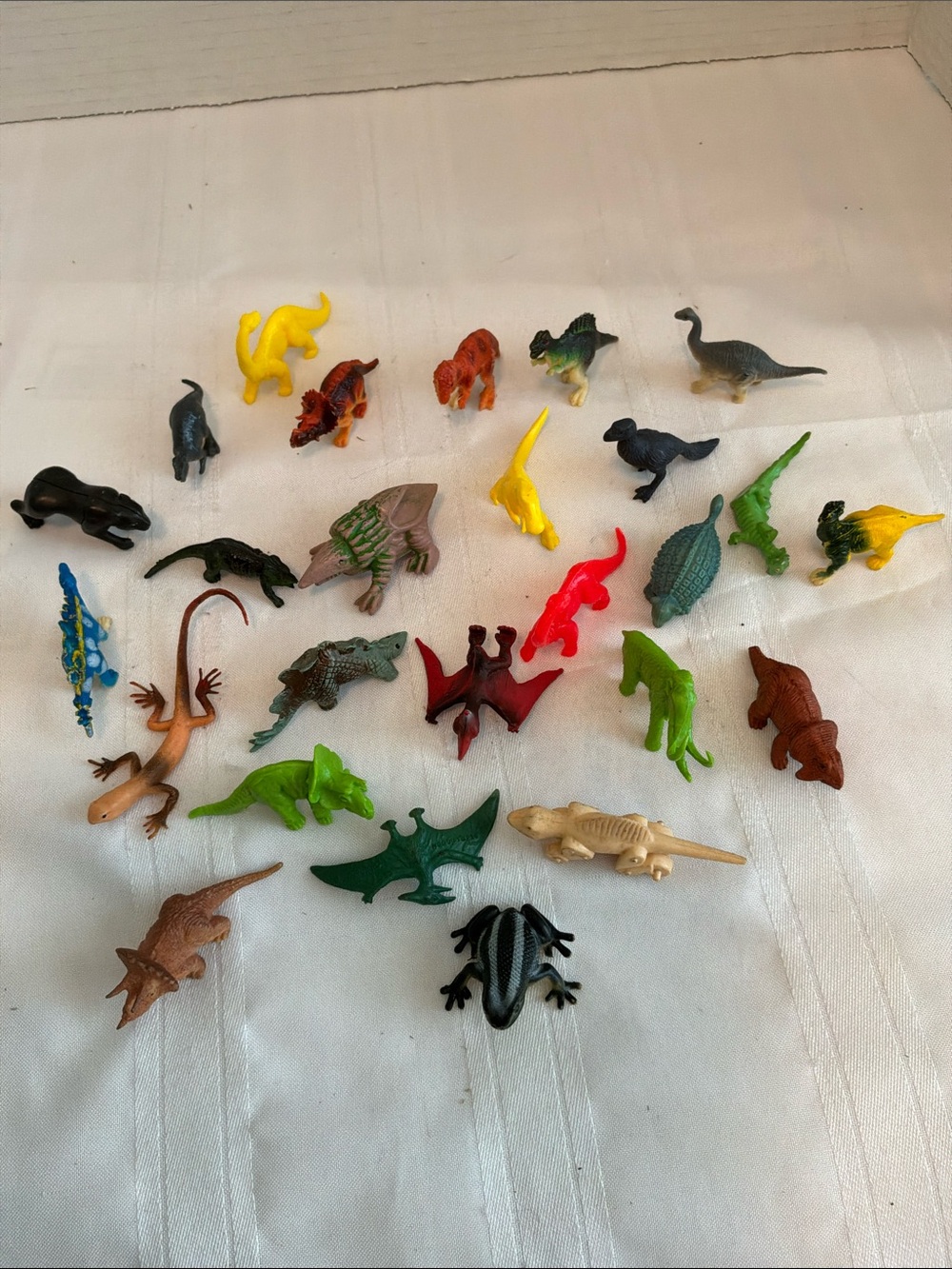 Assorted Mini Plastic Dinosaurs and Reptiles - Multi Color over 25